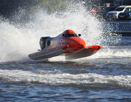model powerboat racing